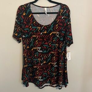 L LuLaRoe Perfect Tee